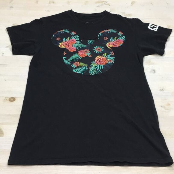 Neff x Disney Mickey Mouse short sleeeve graphic t-shirt sz S - Picture 1 of 4